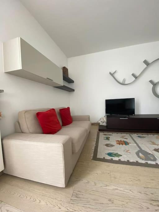 Appartement Maison Minu à Porto Ceresio Extérieur photo