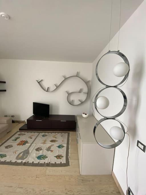 Appartement Maison Minu à Porto Ceresio Extérieur photo