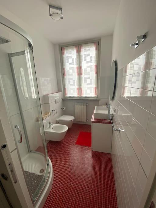 Appartement Maison Minu à Porto Ceresio Extérieur photo
